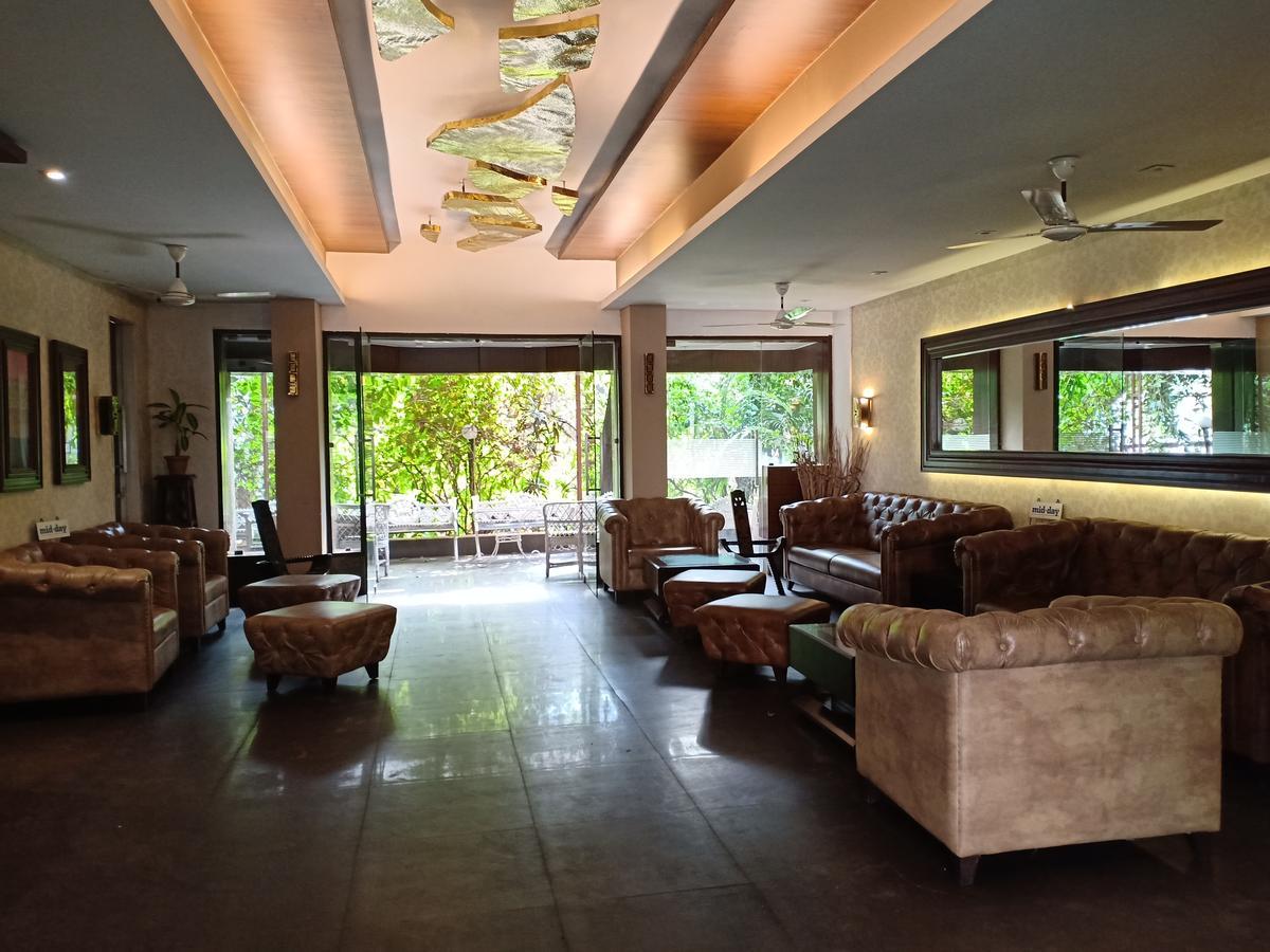 Hotel Chandralok 로나발라 외부 사진