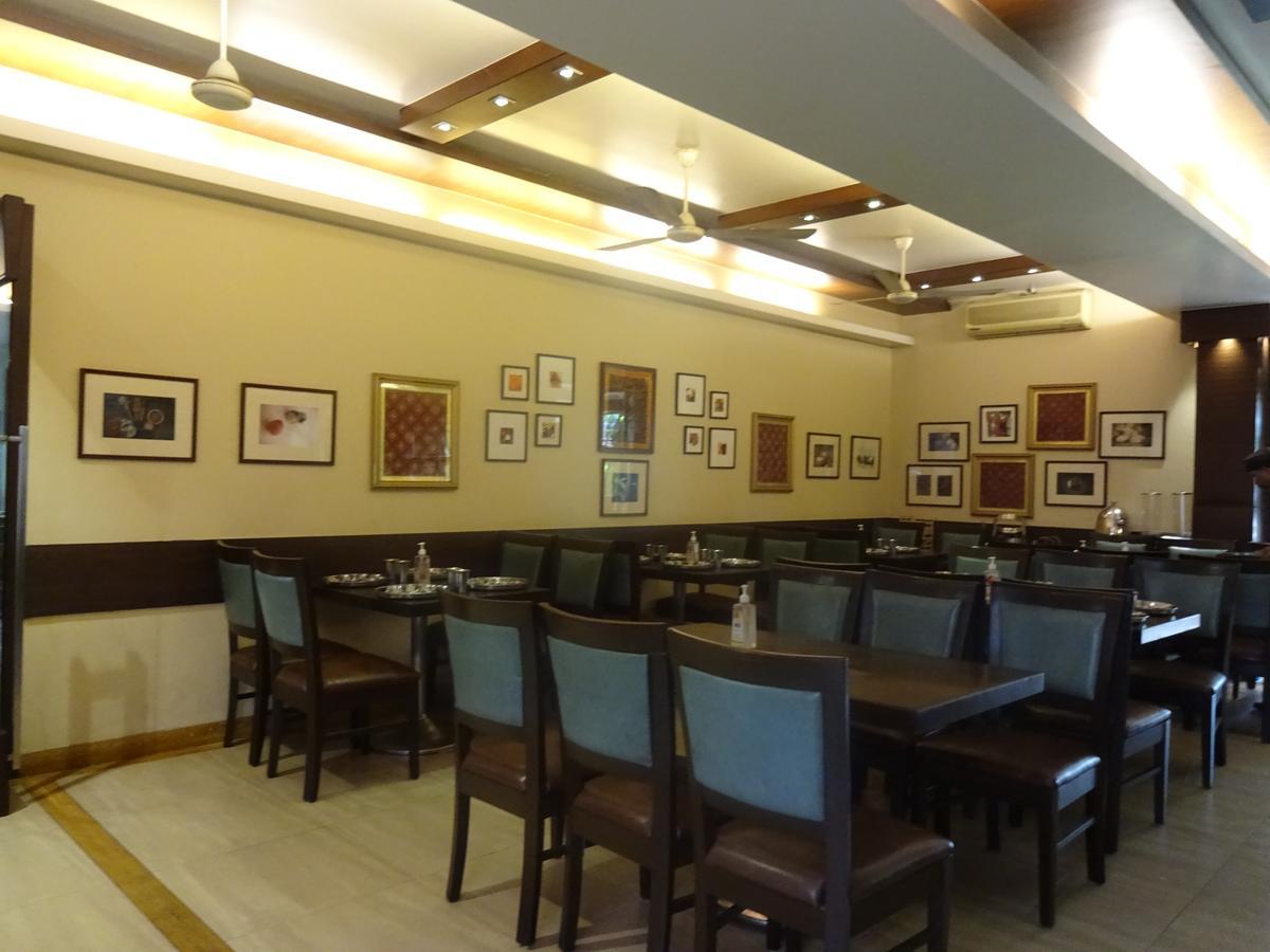 Hotel Chandralok 로나발라 외부 사진